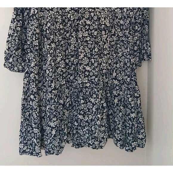 J. Crew Shirt Dress Tossed Bouquet Floral Print Black White Size Medium L/S Fall - Picture 9 of 9